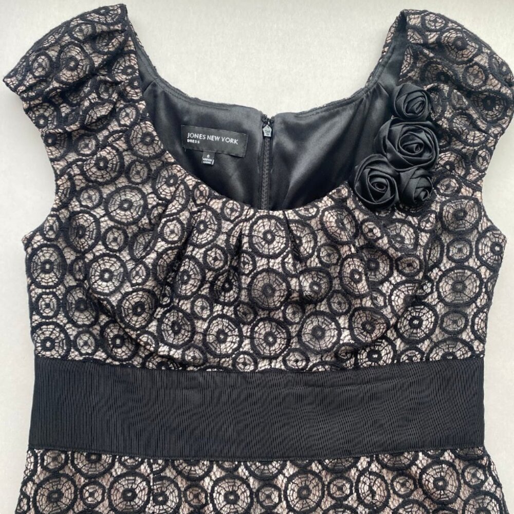 Black Lace Jones New York Cap Sleeve Shift Dress Size 6